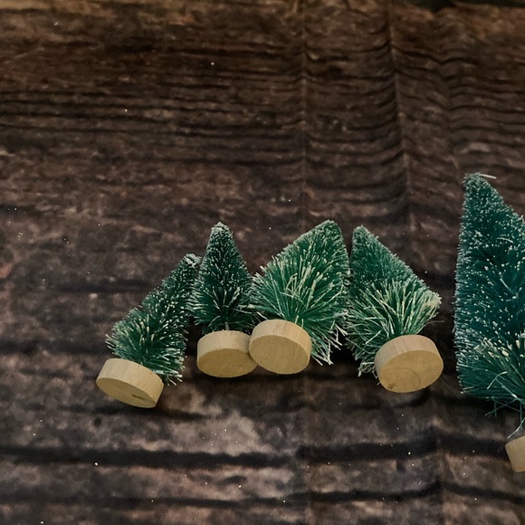 Handmade Tree Decoration Set! Green Trees, White Trees, and Golden Sparkle Trees - Picture 11 of 16